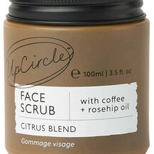 Face Scrub with Coffee + Rosehip Oil Скраб UpCircle Beauty
