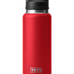 Фото товару Rambler Water Bottle with Chug Cap Фото товару YETI, Rambler Water Bottle with Chug Cap, Шейкер, 1 шт