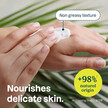 Фото використання Sensitive Natural Hand Cream - Argan Oil Фото використання ATTITUDE, Sensitive Natural Hand Cream - Argan Oil, Крем, 75 мл