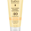 Фото використання Daily Sheer Sunscreen SPF Фото використання Babo Botanicals, Daily Sheer Sunscreen SPF, Сонцезахисний засіб,